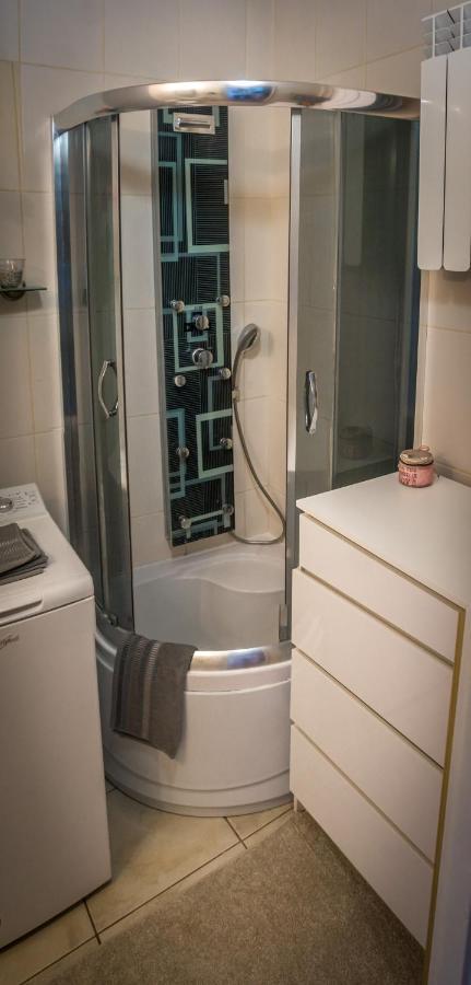 Komfortowy Apartament Seven Niedaleko Centrum Apartment Opolznevoye Bagian luar foto